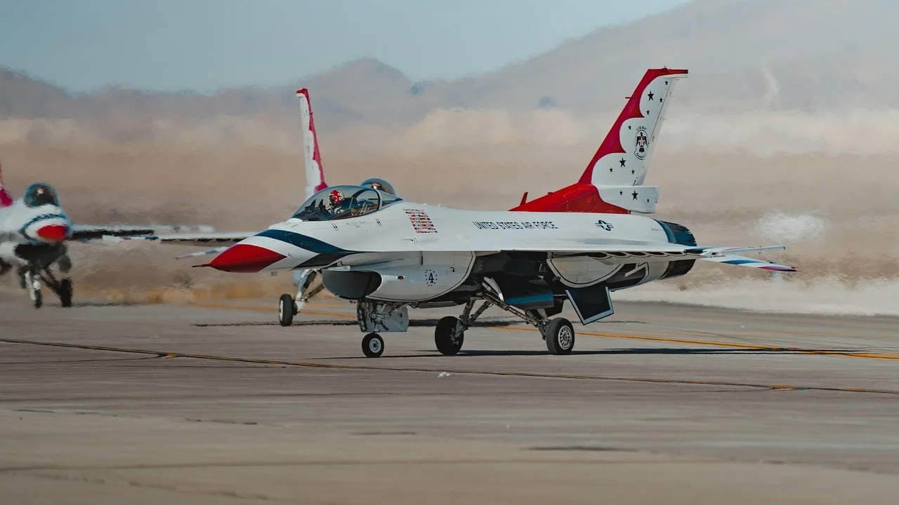 Holographic projection of a quantum processor blueprint